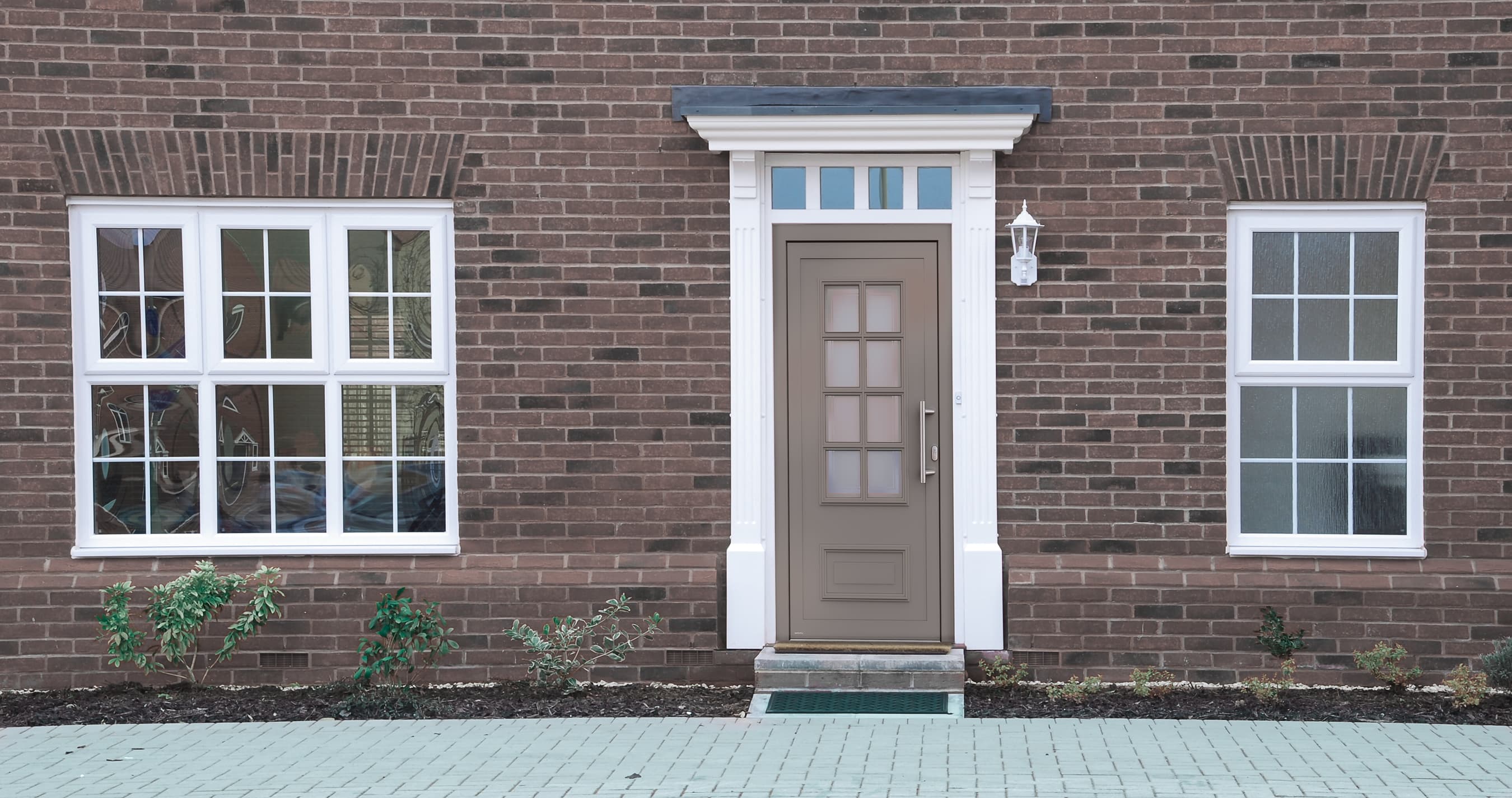 WERU ATRIS Aluminium-Haustür Modell H10878 in Beigegrau